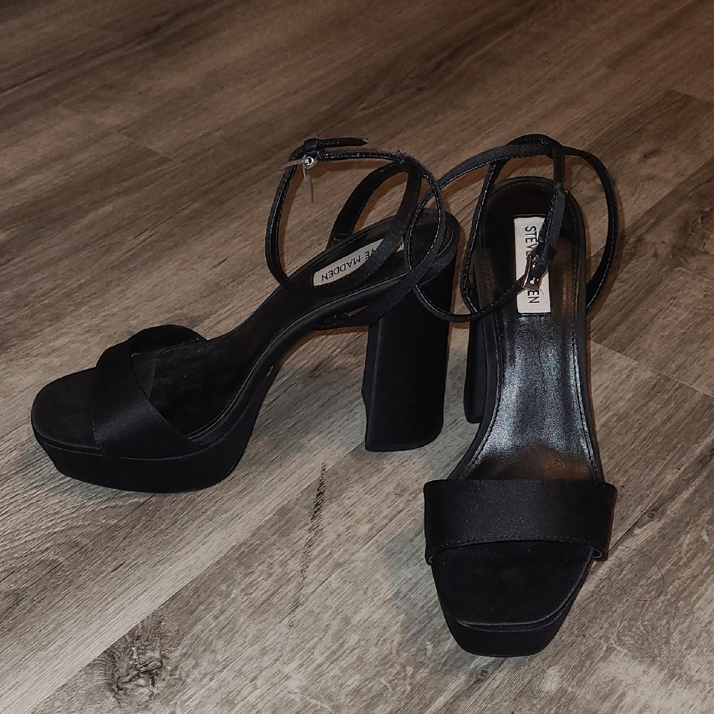 Steve Madden Black Strappy Heels